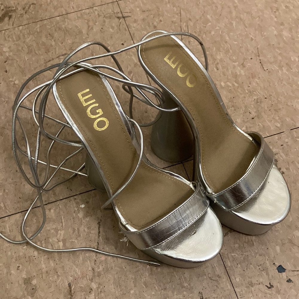 Silver platform chunky heels (send offer)